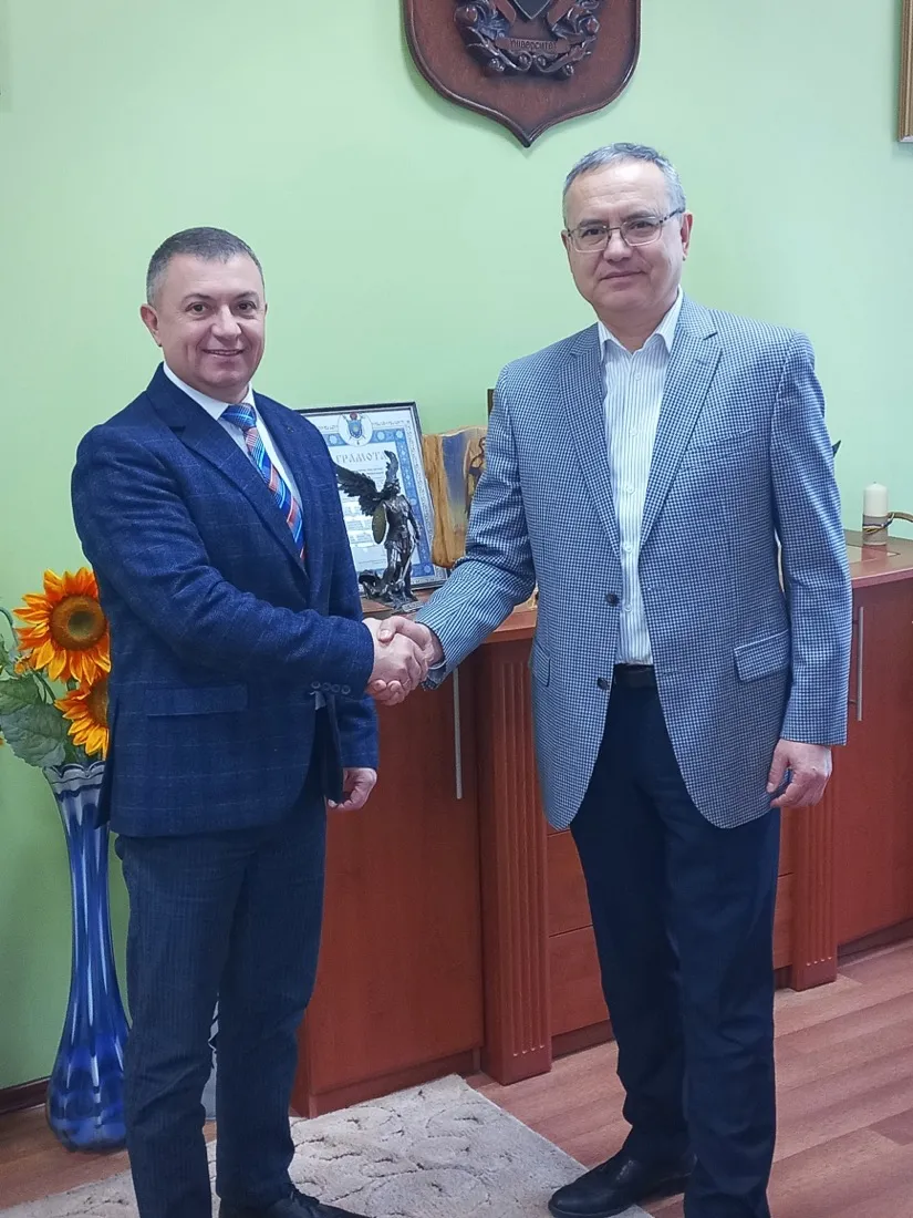 Професор Олег Покотило та професор Михайло Корда, ректор Тернопільського національного медичного університету